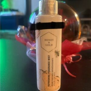 Honey & Gold Scented Mist